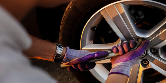 Tyre Gloss Professional Grade Silicone: The Smart Finish for Modern Vehicle Detailing