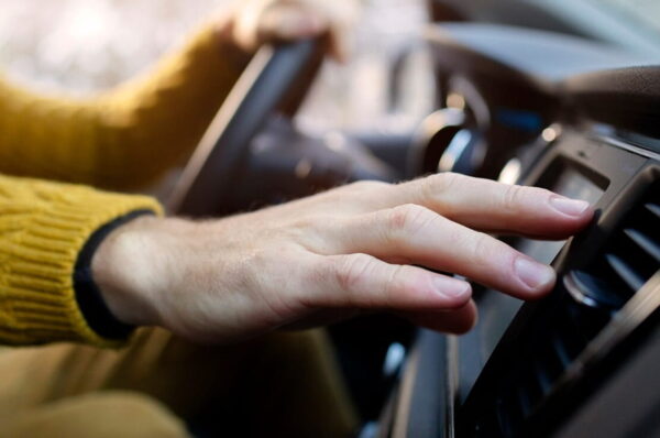 How to Choose the Perfect Air Freshener for Your Car: A Complete Guide